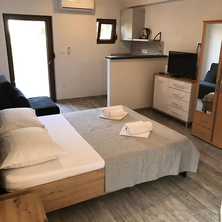 Old Town Tonka Apartman