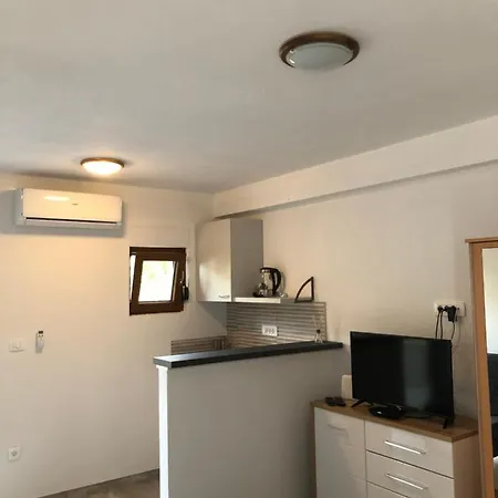 Old Town Tonka Apartman