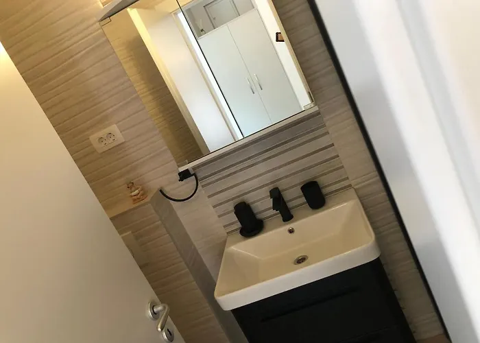 Old Town Tonka * Hvar Town