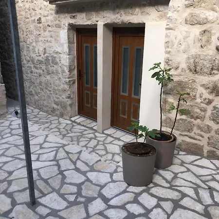 Old Town Tonka * Hvar Town